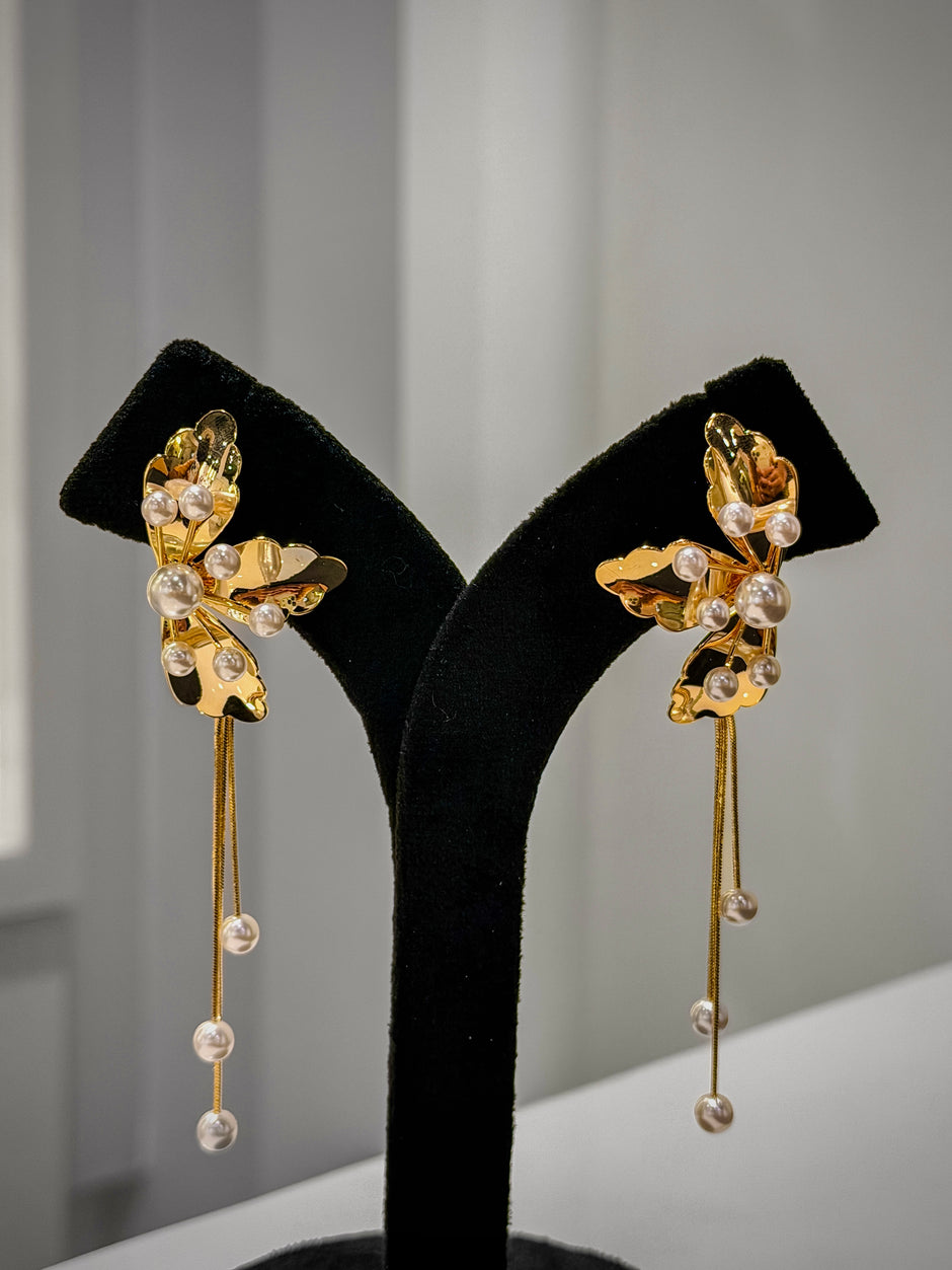 Gold Floral Pearl Spray Earrings Set