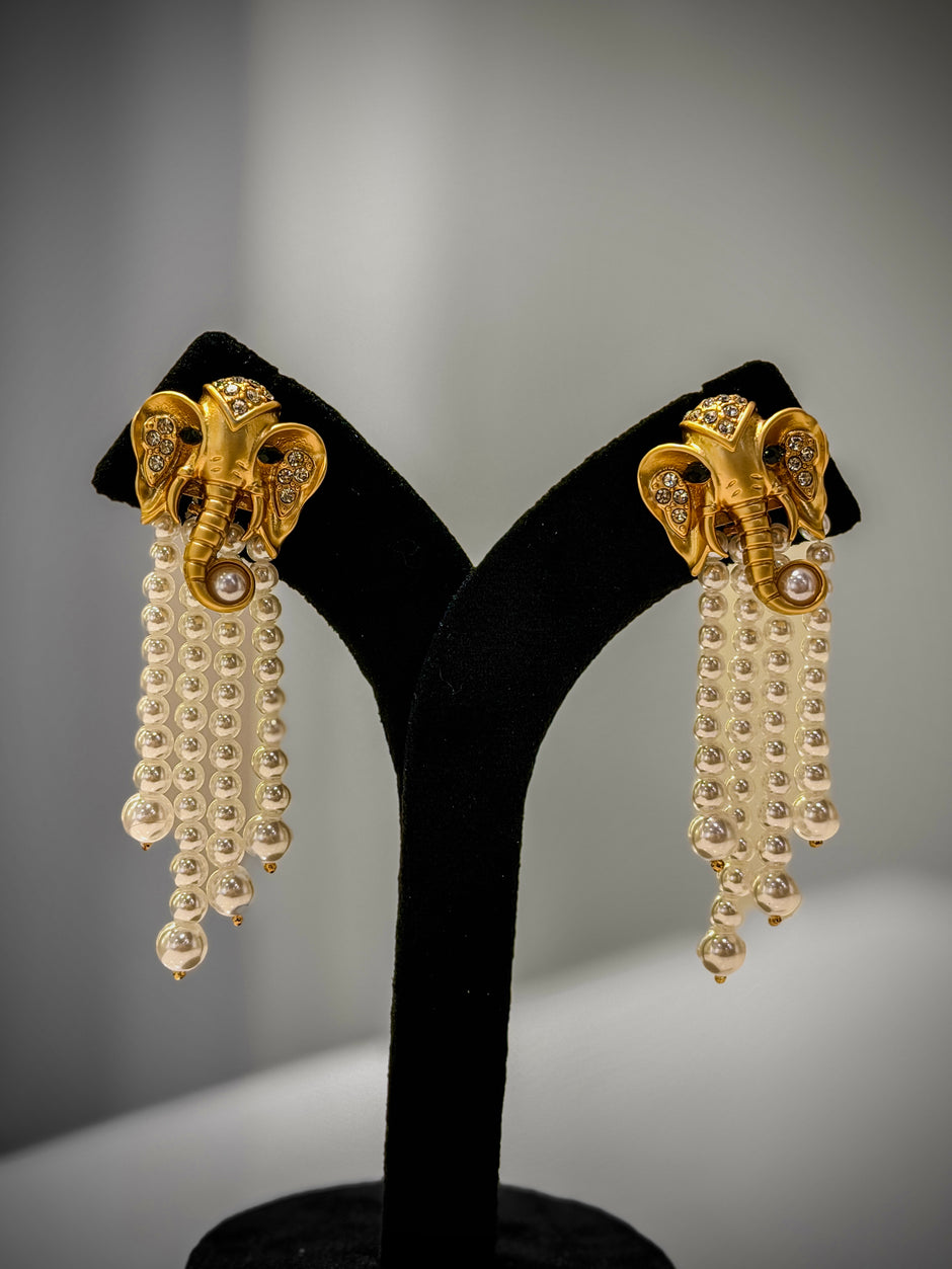 Gold Ganesha Pearl Earrings Set