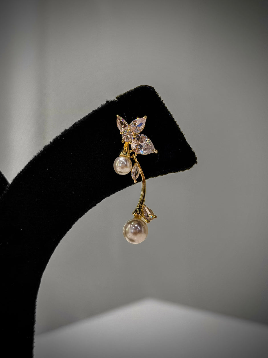 Gold Crystal Pearl Earrings Set