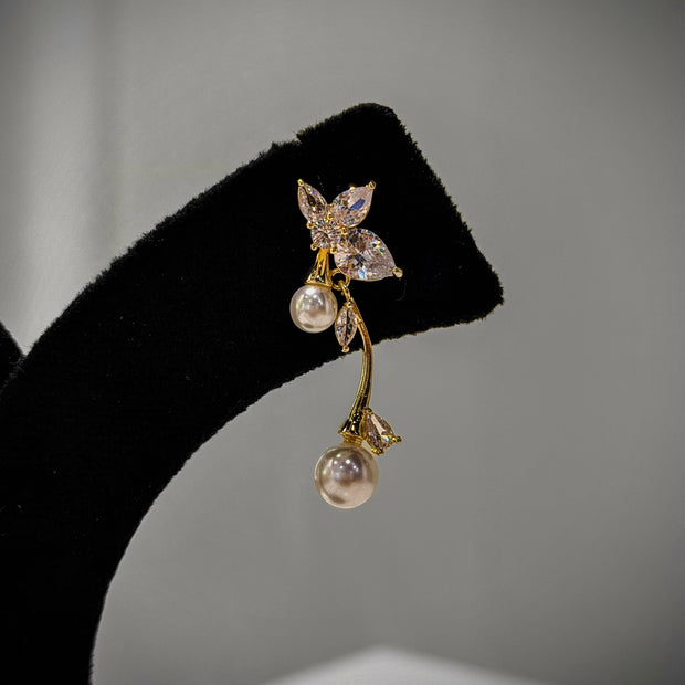 Gold Crystal Pearl Earrings Set