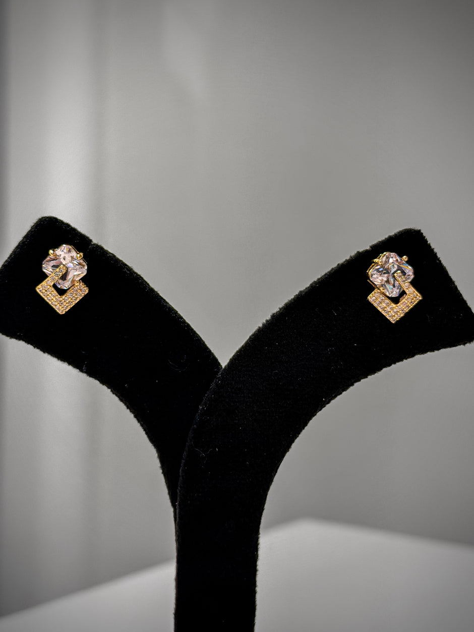 Gold Crystal Link Stud Earrings Set