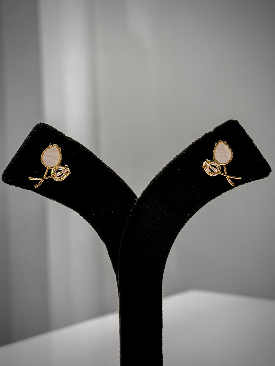 Gold Pearl Floral Stud Earrings Set