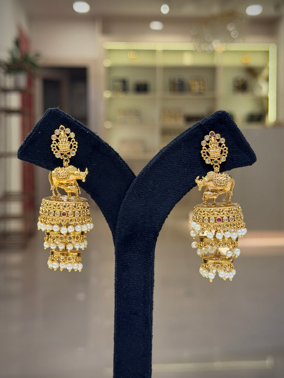 Temple Lakshmi Nandi Pearl Jhumka Earrings Set