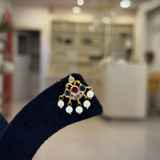 Graceful Kundan Pearl Drop Bugadi / Tops Ear Cuffs