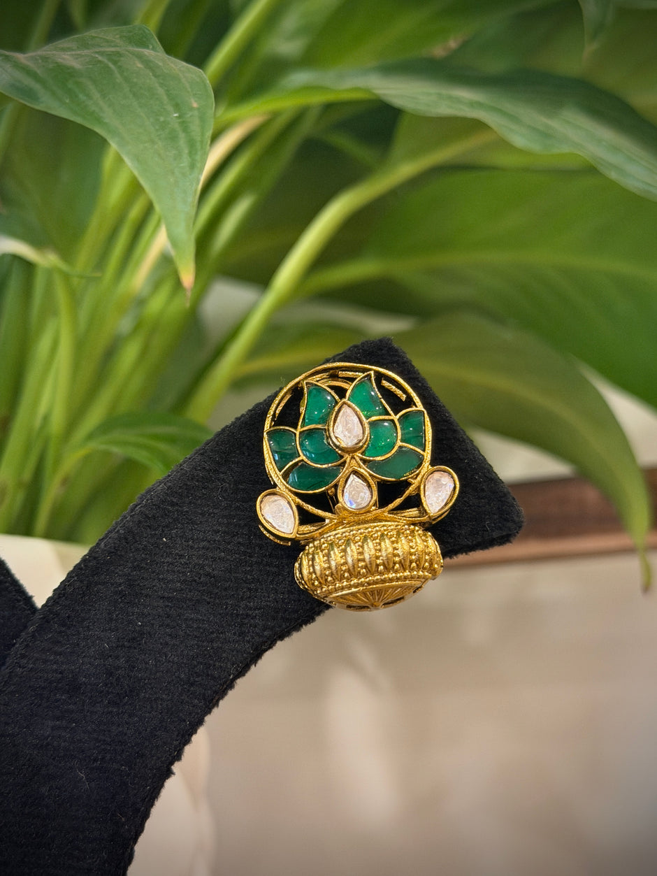 Elegant Lotus Jadau Kalash Stud Earrings Set