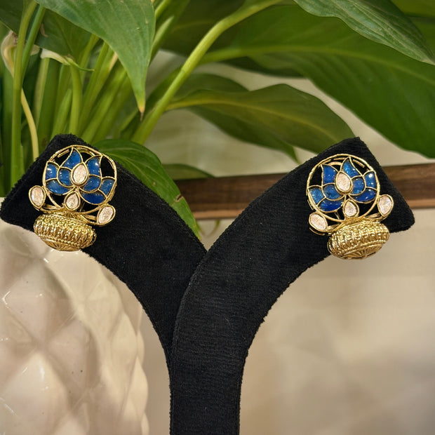 Elegant Lotus Jadau Kalash Stud Earrings Set