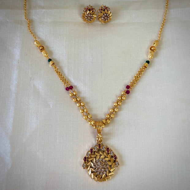 Gold Ruby Emerald Beaded Floral Pendant Designer Chain Set