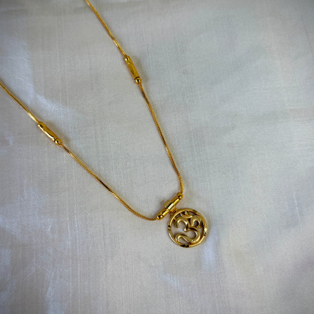 Gold-Plated Om Pendant With Tube Station Chain