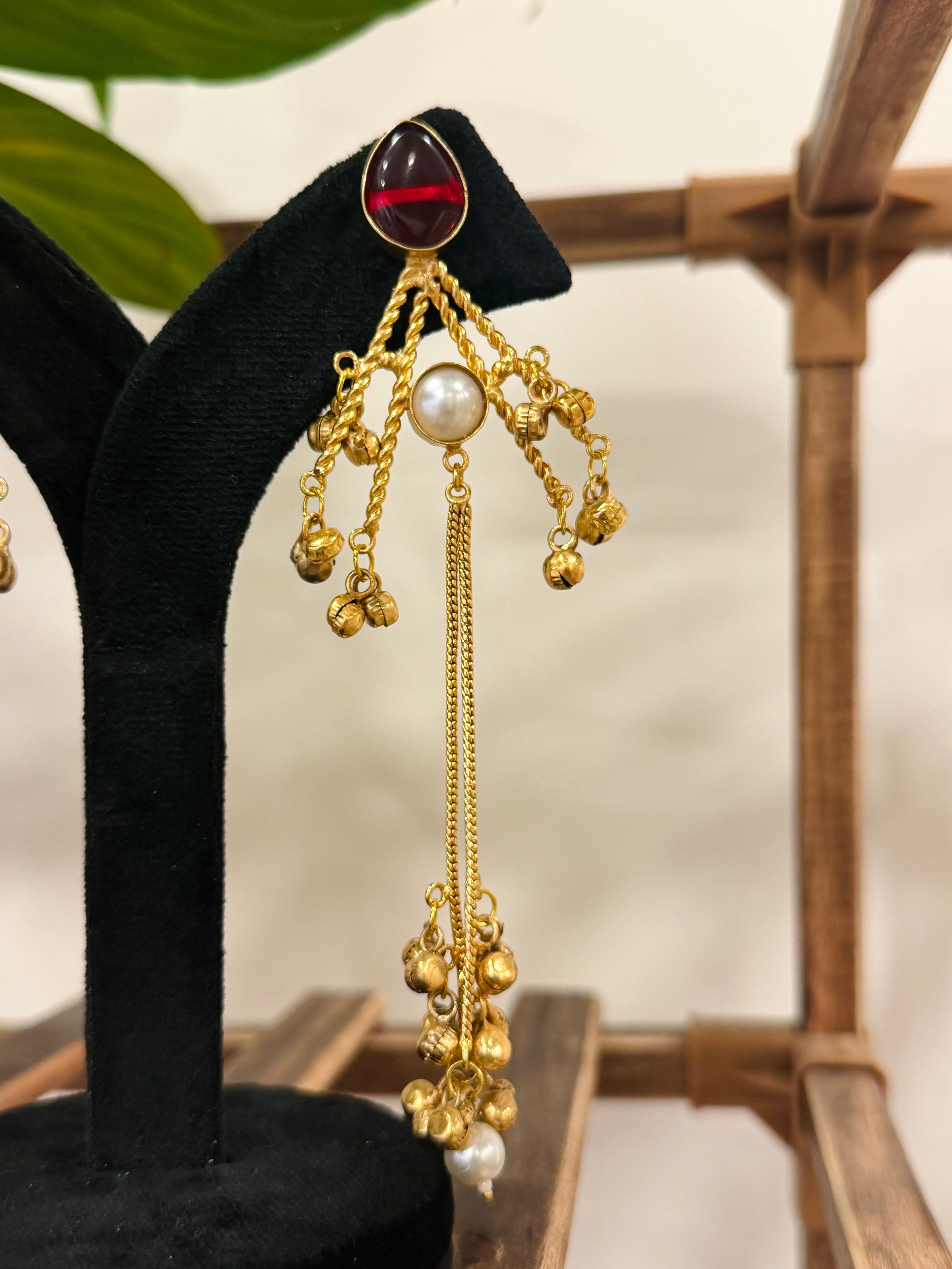 Designer Oval Gungroo Kashmiri Earrings Set