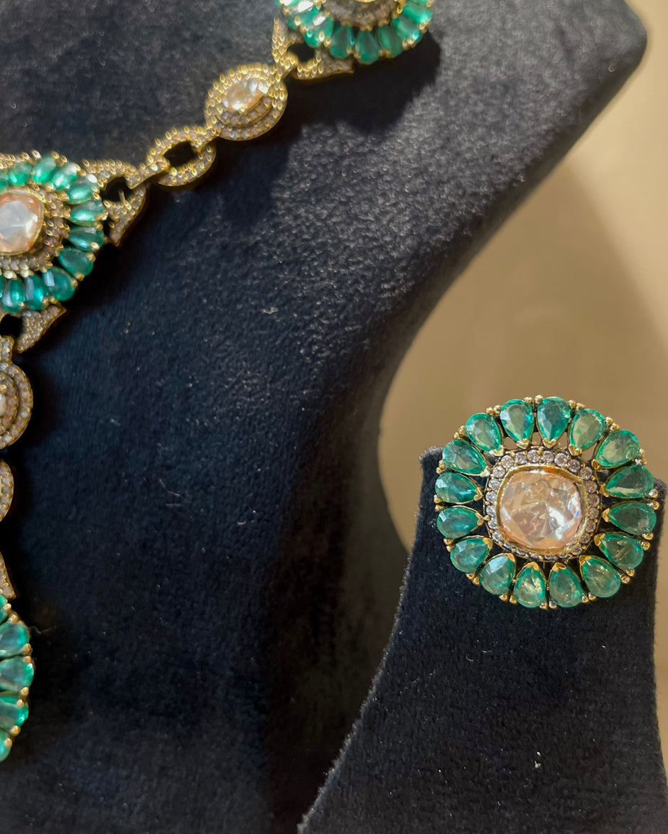 Imperial Verde: Green Jewel of the Throne Necklace Set