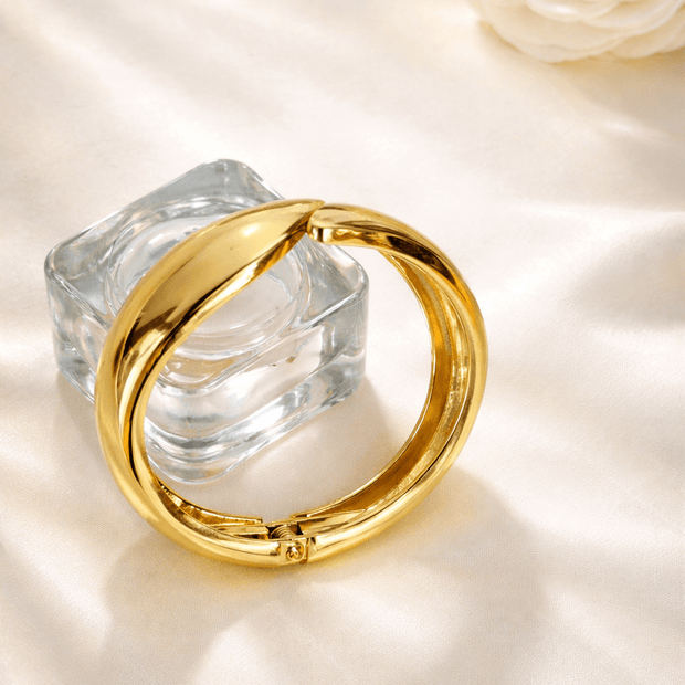 Gold-Plated Sleek Teardrop Front Slim Hinged Bracelet