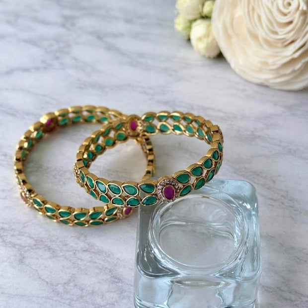 Antique Gold Polki Tear Drop Stone‑Studded Bangles