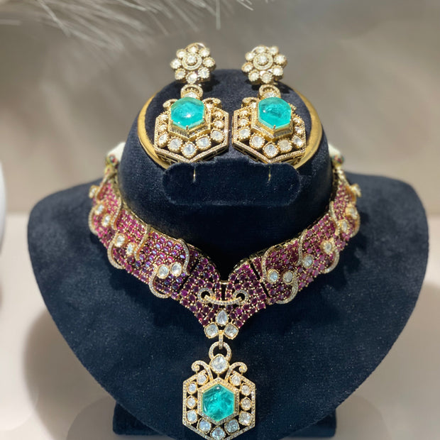 Turquoise-Emerald Choker Necklace Set