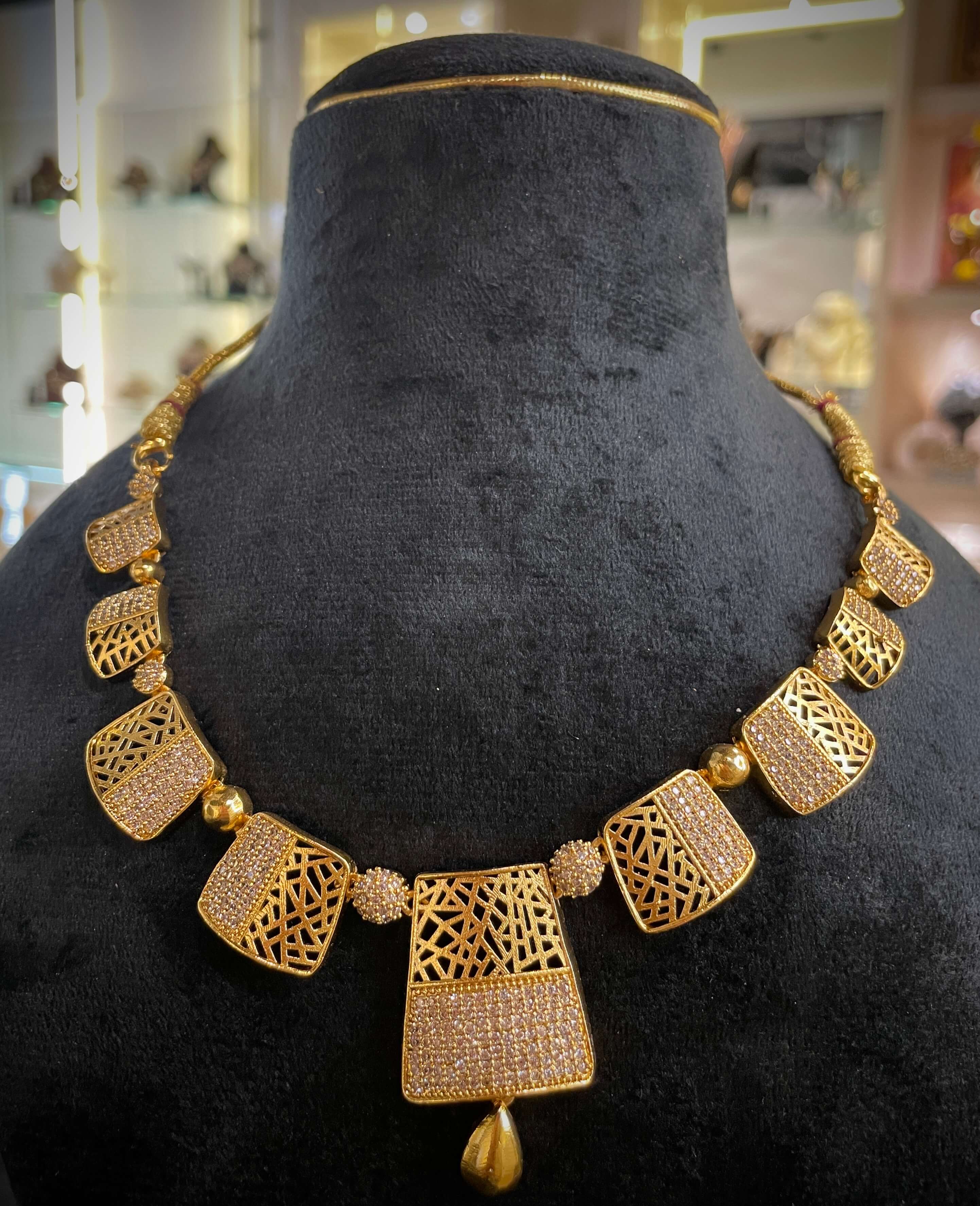 Regal Gold Statement Choker Necklace Set