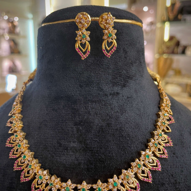 Floral Leave Ruby Emerald Necklace Set